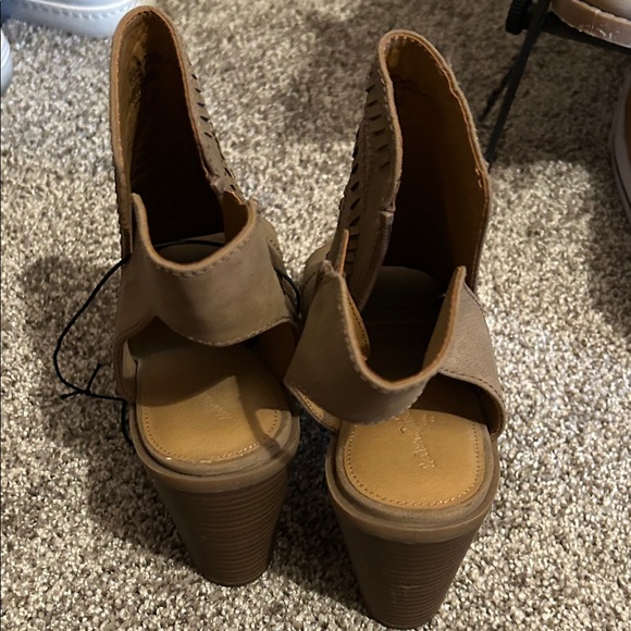 Target Brown Cutout Ankle Booties - Picture 4 of 5